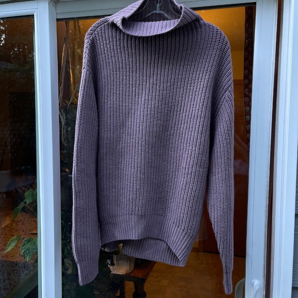 Aritzia Wilfred Montpellier Sweater - Picture 3 of 4